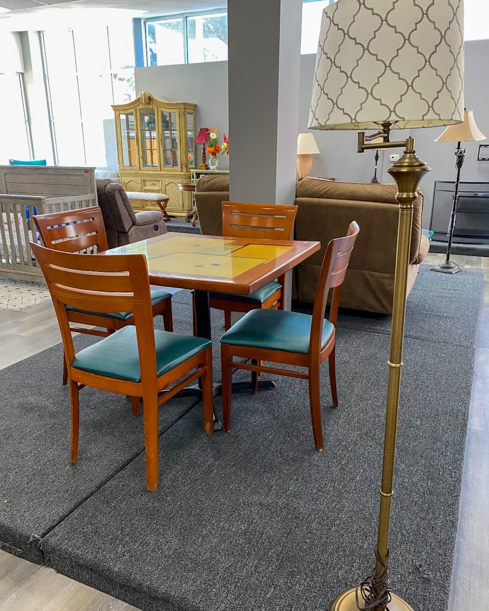 bloomagainMM's tweet image. Transform your home and uplift lives in one go! 🏡

With every purchase at Bloom Again Thrift Store, you're bringing hope and support to families in need ❤️

All proceeds go to @MetroMinistries 🎉

#BloomAgainThriftStore #FindTreasures #InspireHope #Thrifting #TampaBay