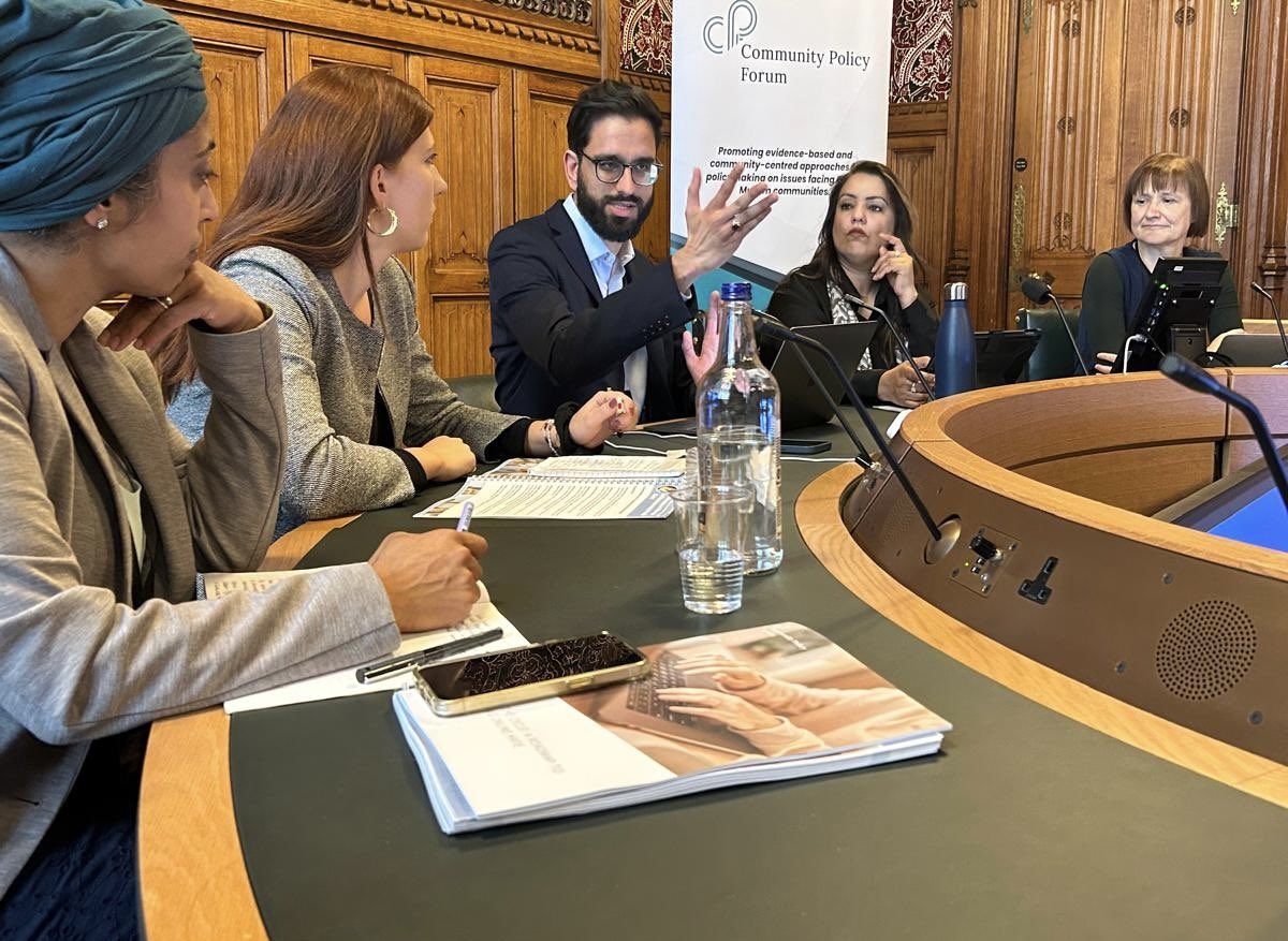 Last night in Parliament, we hosted the launch of a new report by @KeeleUniversity: ‘#ContestingIslamophobia: Representation and Appropriation in Mediated Activism’, alongside our own report that provides a policy perspective to this new research. 🧵(1/5) communitypolicyforum.com/portfolio-item…