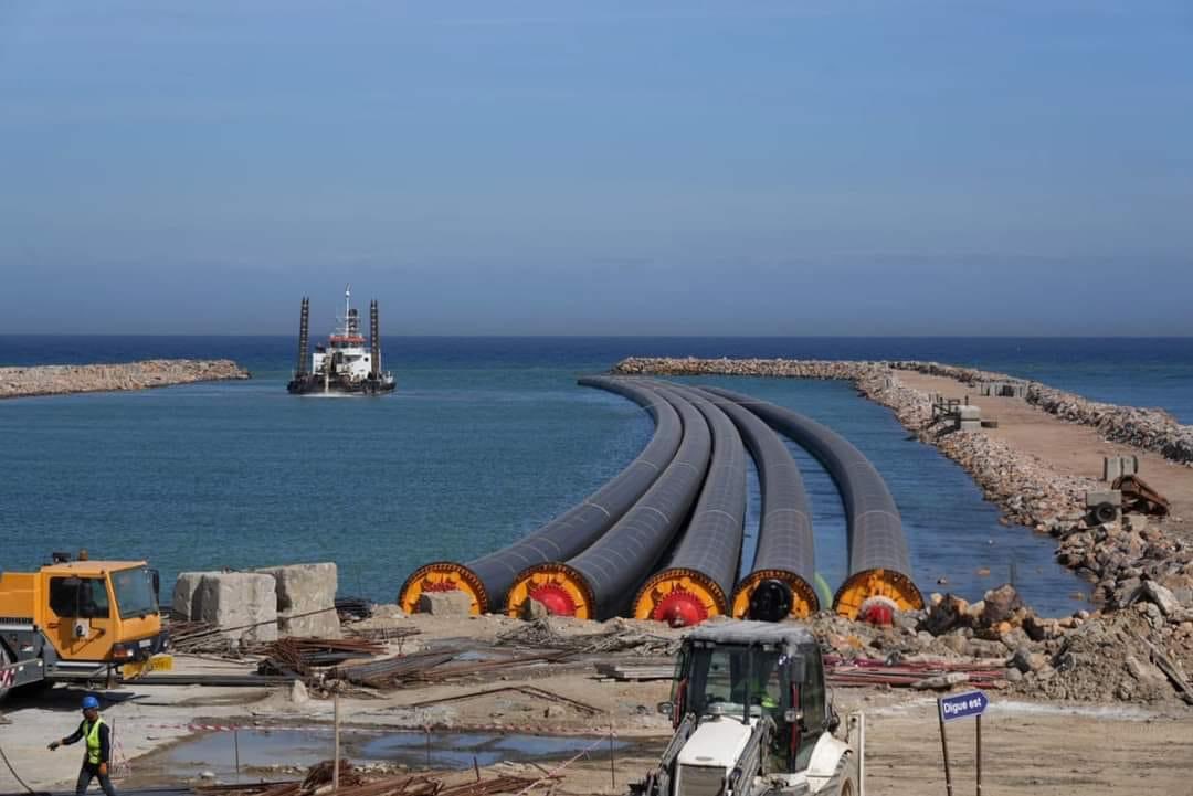 BOUMERDES |

من المحطات الخمس تحلية مياه البحر محطة بومرداس التي تشهد وتيرة متسارعة.

Among the five seawater desalination stations, in Boumerdes is one which is experiencing considerable acceleration