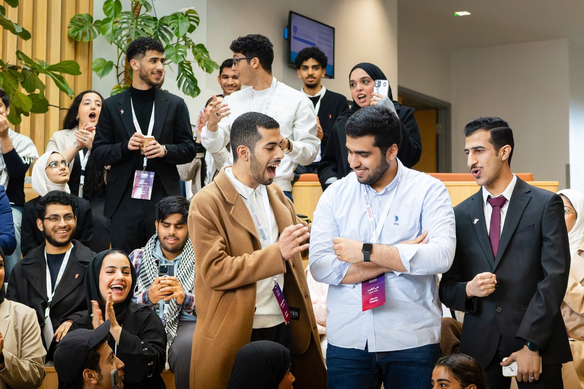 debates_uk's tweet image. Share with your loved ones the beautiful memories you created in this tournament🥳😍

#UKADC
#UKDebate
#QatarDebate