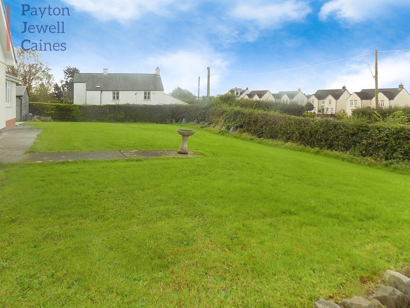 ⚡️For Sale⚡️

🛌4 double bedrooms / 4 bathrooms
🪴Set within 0.4 acre with wraparound garden
✨Generous family accommodation
🚗Integral double garage

📍Coity Village, Bridgend
🌐pjchomes.co.uk/property/?ref=…

📞01656 654328
📧bridgend@pjchomes.co.uk

#PJCHomes #Bridgend #Southwales