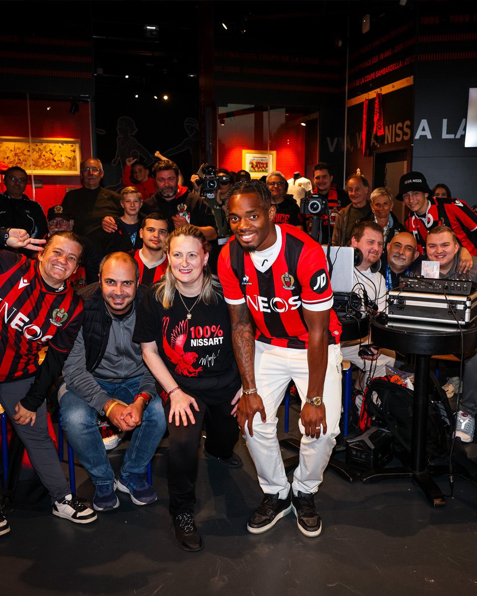 OGC Nice tweet media