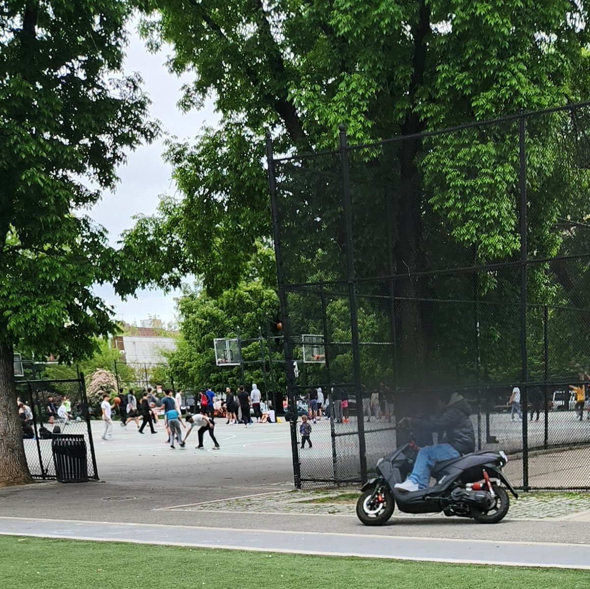 The issue of illegal mopeds entering our playground is becoming a serious concern. Kids are riding them at high speeds in crowded areas, posing a risk of injury to people. I spoke with one of them, and he claimed that it's legal to ride a moped without a license in the park.We