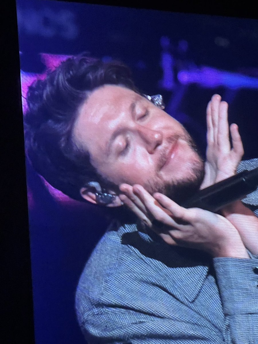Directioner913n's tweet photo. 9ヶ月ぶりのナイル最高やった♡また9ヶ月後に会いたいな♡ミーグリ希望♡ https://t.co/p7lV0kmc8i