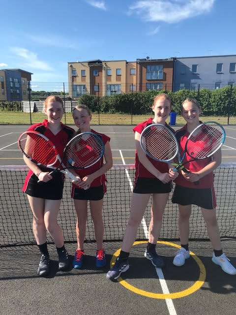 This afternoon our U13 tennis team played Seaford and Steyning in both singles and doubles matches. Olivia Payne and Amy Coleman played seeds 1 and 2 against both schools. While Sophie Case and Martha Case played seeds 3 and 4. We are pleased to announce the team won both matches