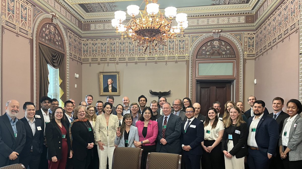 DOE Office of Technology Transitions (@ottatdoe) on Twitter photo 🎉CONGRATULATIONS to the three winners of round three funding that were honored during the 2024 Energy Program for Innovation Clusters (EPIC) Prize collaboration event last week:
🥇 <a href="/CacheEnergy/">Cache Energy</a>
🥈 <a href="/OlokunMinerals/">OlokunMinerals</a>
🥉 Expand Power
Learn more🔗 bit.ly/4dDfmEB 🎉CONGRATULATIONS to the three winners of round three funding that were honored during the 2024 Energy Program for Innovation Clusters (EPIC) Prize collaboration event last week:
🥇 <a href="/CacheEnergy/">Cache Energy</a>
🥈 <a href="/OlokunMinerals/">OlokunMinerals</a>
🥉 Expand Power
Learn more🔗 bit.ly/4dDfmEB