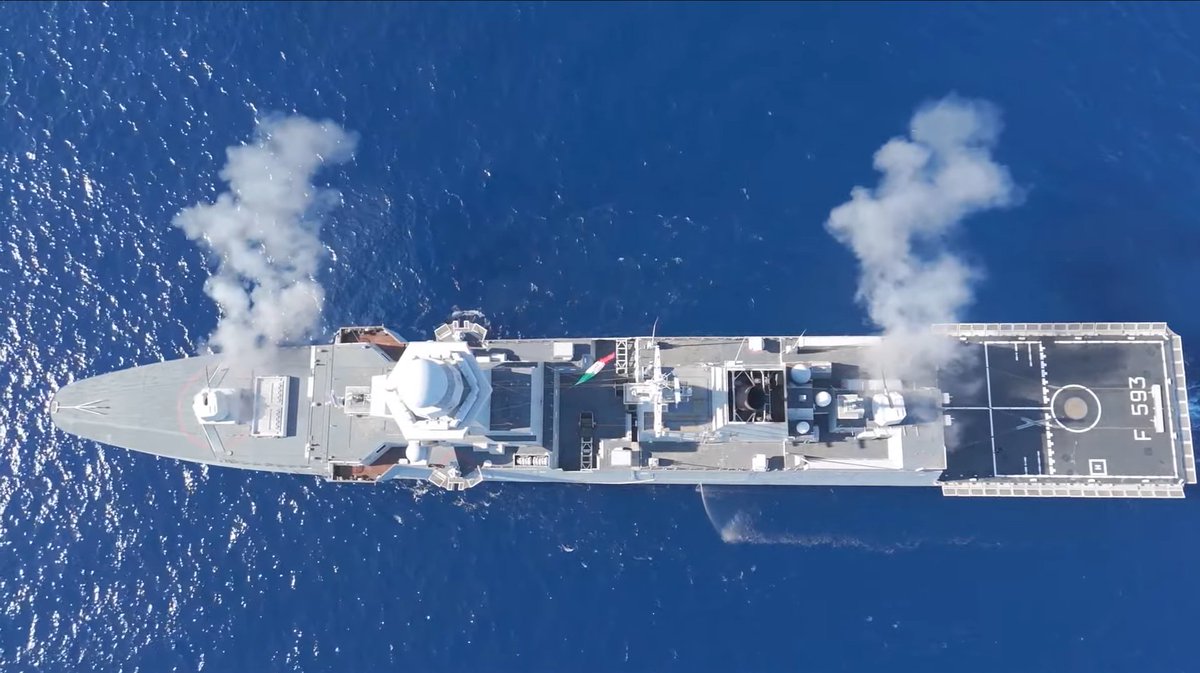 Posting for no other reason than this is just a cool shot. ASW Frigate Carabiniere (F 593) firing both her 76/62's during a NGFS evolution during Mare Aperto 24-1.
