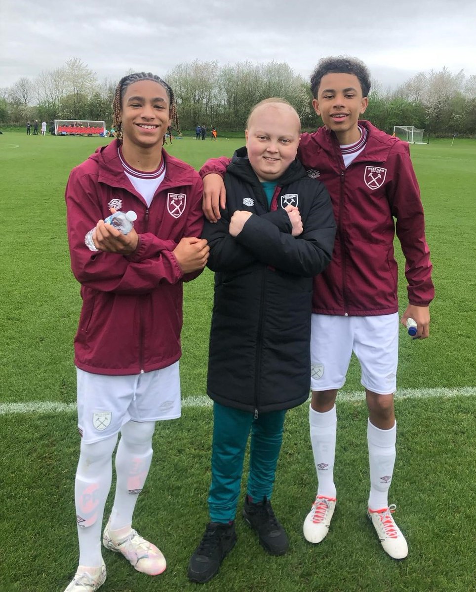 Meet Oscar, a 14-year-old cancer patient, who was misdiagnosed with mental health problems after suffering: heart palpitations, vomiting, and a weakness on one side of his body. The young goalkeeper is now seeing positive results from a clinical trial ➡️ bit.ly/4bsQNZ5
