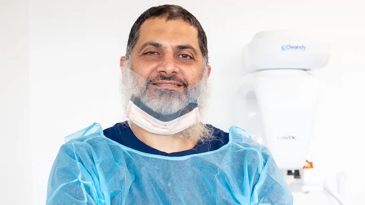 Dr. Fadi Kablawi is a hate spewing Imam who is also a dentist and operates a school for young children. Dr. Fadi Kablawi: - refers to Jews as monkeys and pigs - spreads blood libels of Jews stealing organs - calls Jews 'tyrannical' Even more shocking? Florida taxpayers are