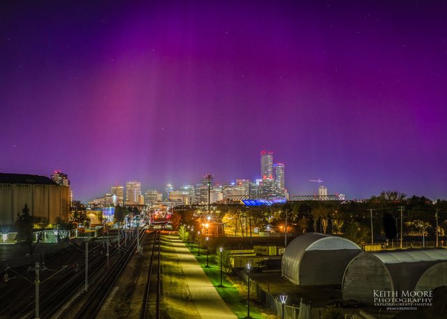 When the Aurora ended up being to the South, I changed my location in hopes of catching it over downtown. That failed, but I took a pic from there & blended one of my Aurora shots from the first location together. #yeg #aurora #photoshopblend #learningPS #justforfun