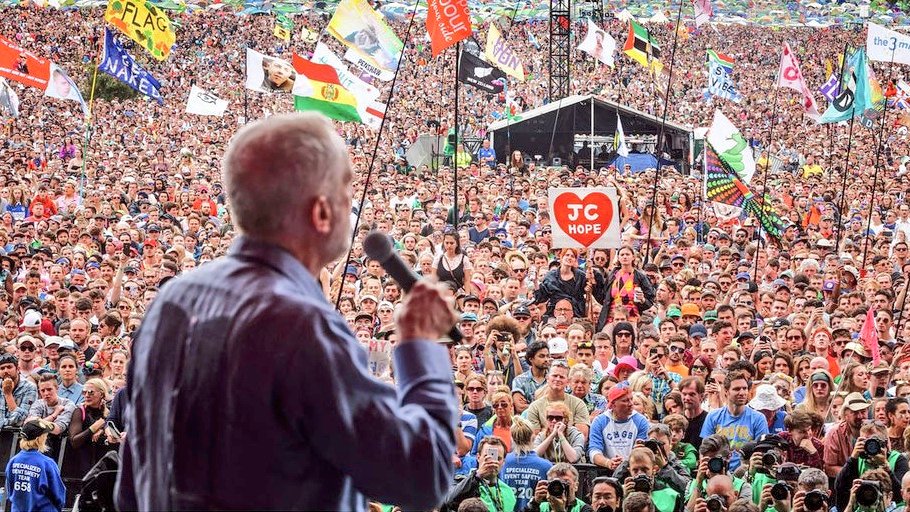 For 40 years, @jeremycorbyn has served his constituents and campaigned for peace, justice and equality. After facing relentless attacks and abuse by Starmer's right-wing Labour, Jeremy will fight the next GE as an independent, supported by The Collective. we-are-collective.org