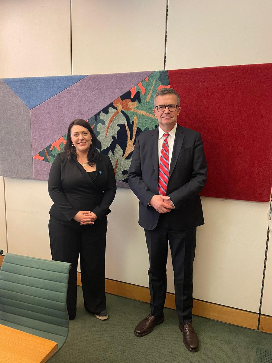 Many thanks to @aliciakearns, Chair of the Foreign Affairs Select Committee at @HouseofCommons, for a very productive meeting. Our discussion on Polish-British relations and pressing international issues was highly insightful. Looking forward to our continued cooperation.