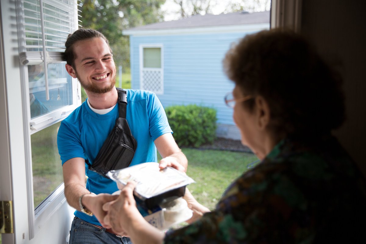 Want to make a huge difference for seniors? Join our team as an #AdaCounty delivery driver! 

We offer a generous benefits package and great perks. To apply or learn more, please contact us at 208-321-0031 or gjones@metromealsonwheels.net.

We can't wait to hear from you! #job