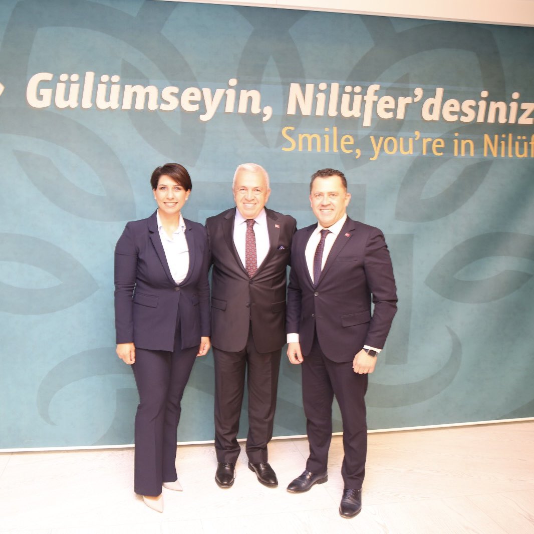 Nilüfer Belediye Başkanı Şadi Özdemir’i ziyaret ederek, belediyede ve sosyal tesislerde BURSASU kullanımı ile ilgili görüşme gerçekleştirdik.
#bursasu #bursajeotermalaş #bursabüyükşehirbelediyesi