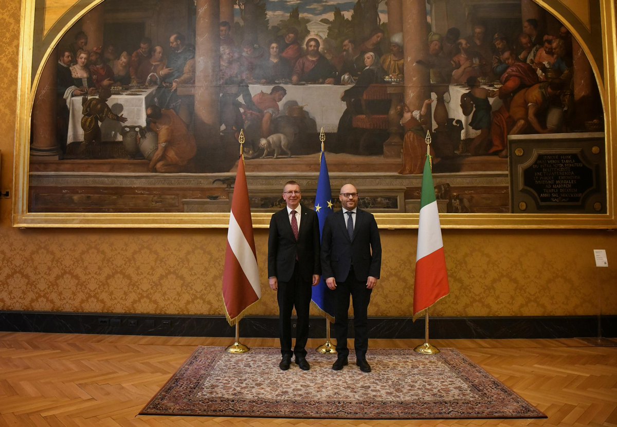 Continuing my official visit to Italy had a good meeting with the President of the Chamber of Deputies of Italy Lorenzo Fontana, discussed bilateral cooperation, EU and NATO agenda, fighting disinformation and issues of cybersecurity, support for Ukraine 🇱🇻 🇮🇹