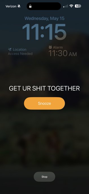 This alarm just went off and I don’t remember setting it but it’s not wrong https://t.co/ZuZ1XEYm6N