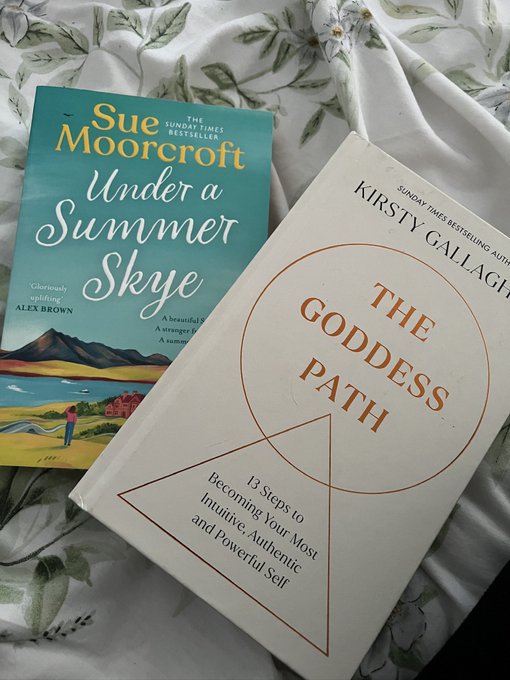 Thanks for all the messages and gifts received so far !! Feelin Extremely grateful 😁💖🎁 #birthdaygifts<a href="/tag/birthdaygirl"class="tags"><span>#birthdaygirl</span></a><a href="/tag/birthdaygifts"class="tags"><span>#birthdaygifts</span></a><a href="/tag/birthdaygratitu"class="tags"><span>#birthdaygratitu</span></a>