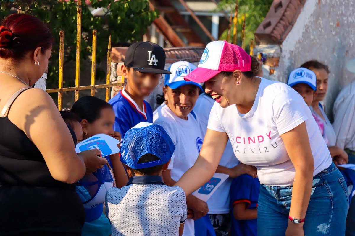 ¡𝐒𝐚𝐧𝐣𝐨 𝐦𝐞 𝐥𝐚𝐭𝐞 𝐲 𝐜𝐥𝐚𝐫𝐨 𝐪𝐮𝐞 𝐩𝐨𝐝𝐞𝐦𝐨𝐬!💙💙 

En el día 4️⃣5️⃣ de campaña agradezco 🫶 a la comunidad de “Arenal de Arriba” por su cálido recibimiento y por dedicar su tiempo para escuchar mis propuestas y #Continuar trabajando para las y los Iturbidenses.