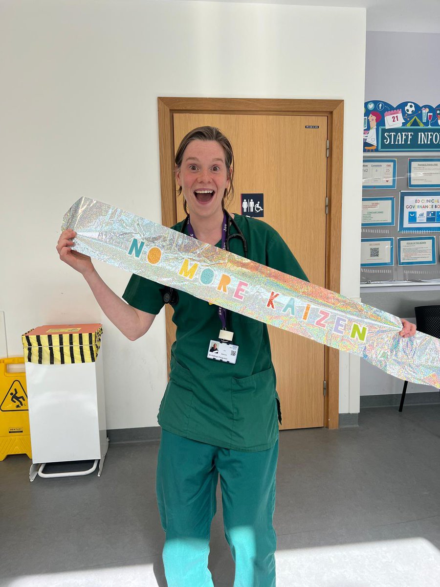 nbt_ed's tweet photo. Today one of our wonderful registrars finished training. Wishing Joy all the best for her future endeavours. Thank you for all your hard work and WELL DONE! #emtrainee #rcem #nbtproud https://t.co/LCqZnrkJ53