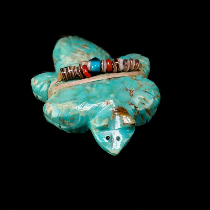 Unusual Vintage Native American Zuni Fetish Wolf Turquoise Carving 
farriderwest.etsy.com/listing/173191… 
Available at Far-Rider-West.com 

#nativeamerican #folkart #wolf #zuni #turquoise #shaman #totem #uniquegift #zunifetish #stonecarving #wolfsculpture #spiritualgifts