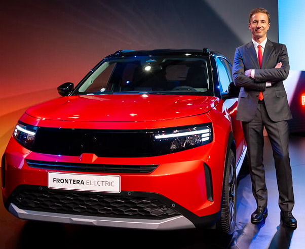 Si assottiglia la differenza di prezzo tra auto elettriche e #hybrid: per la nuova Frontera la @Opel annuncia in Germania 29 mila euro per la versione EV e 24 mila per la ibrida⬇️ vaielettrico.it/opel-frontera-… @Stellantis @OpelItalia