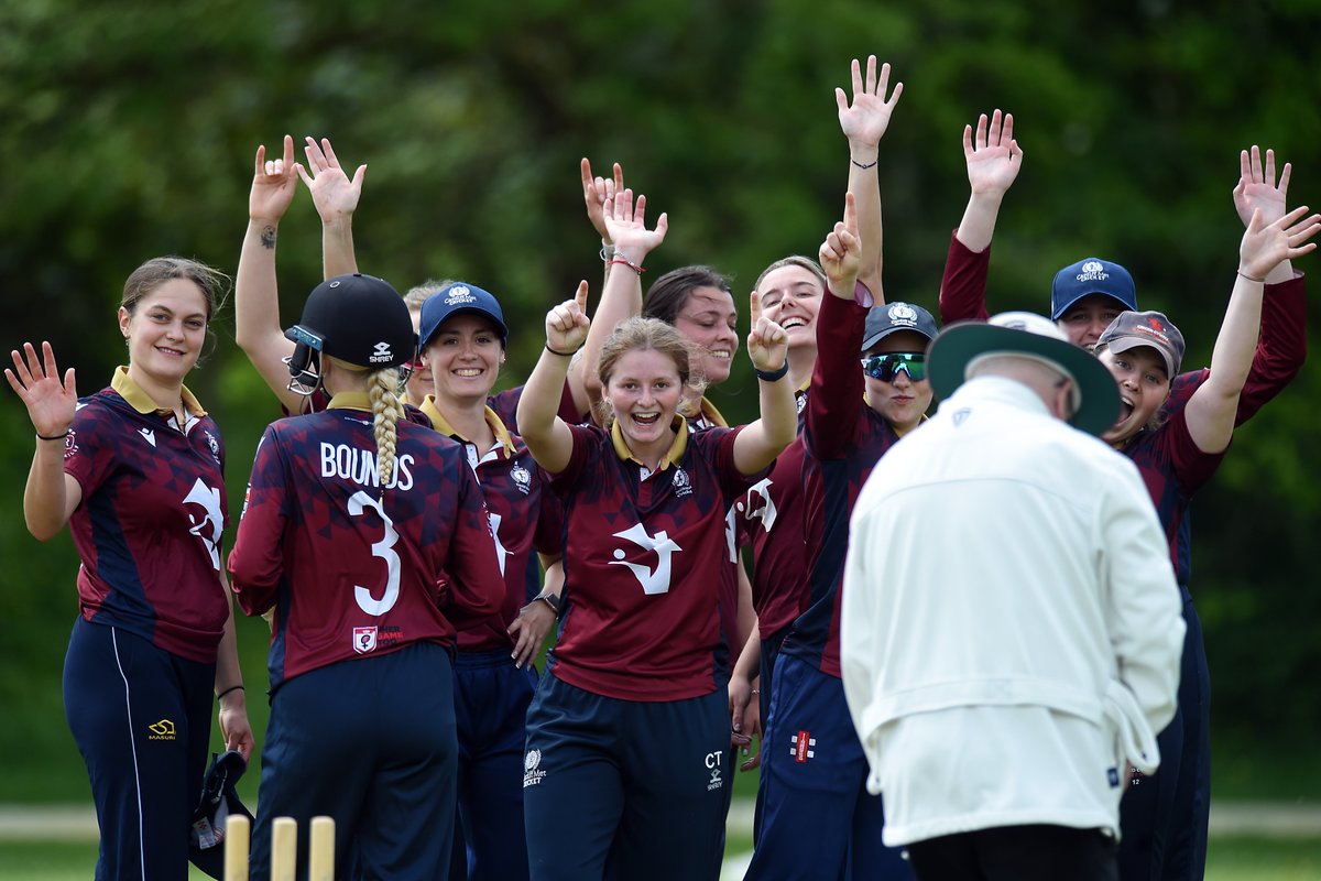 Carl Robertson tweet media