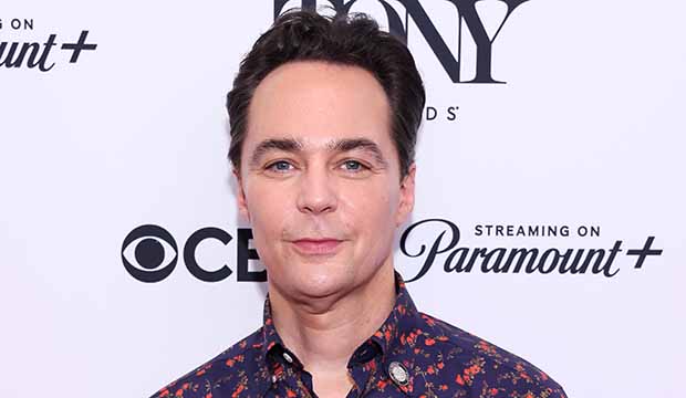 Jim Parsons ('Mother Play') on the 'elation' of his 1st Tony nomination and 'generosity' of Paula Vogel [Exclusive Video Interview] goldderby.com/feature/jim-pa…