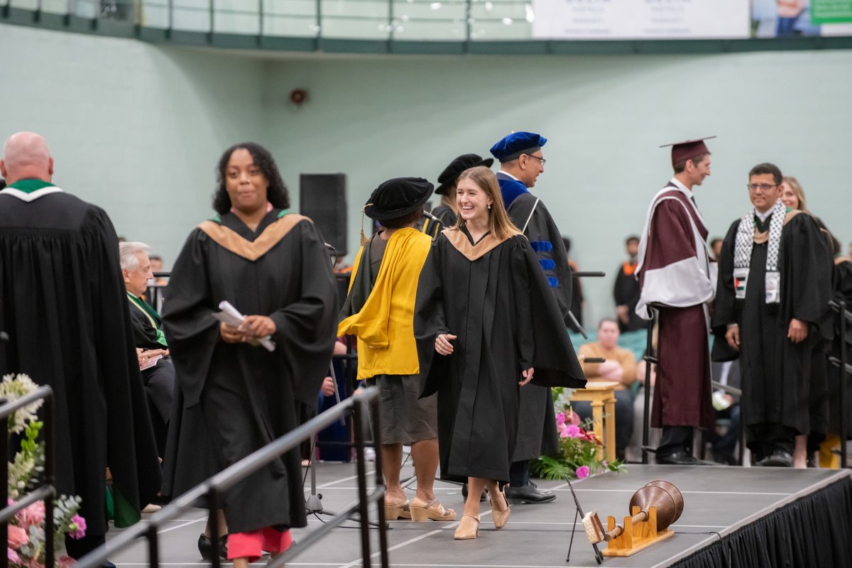 University of PEI tweet media