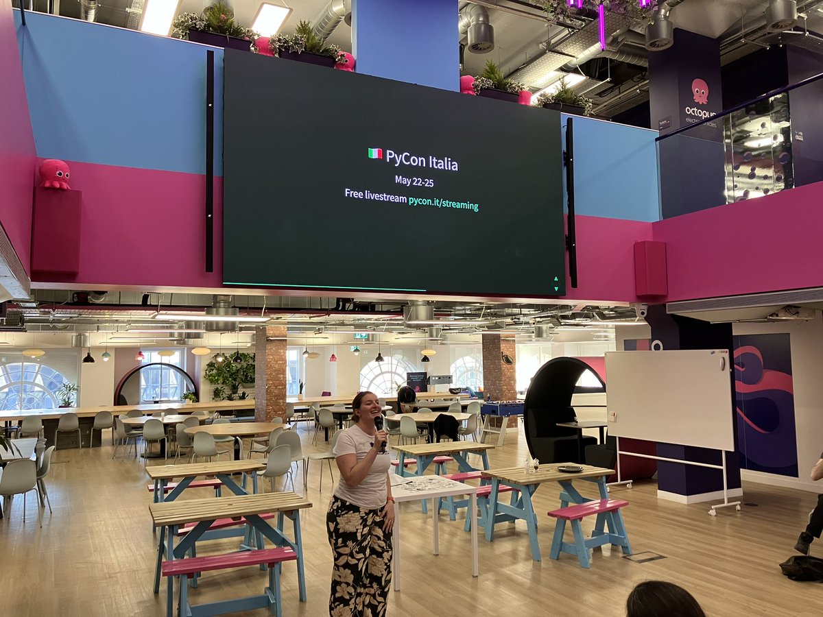 Free livestream of <a href="/pyconit/">PyCon Italia</a> !! Awesome news <a href="/esterbeltrami/">Ester</a> <a href="/djangolondon/">London Django Meetup</a>