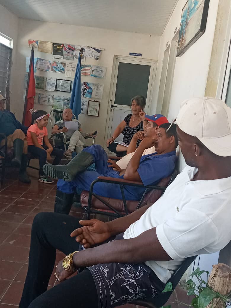 Celebró la UEB Alevicran, el Forum de base para exponer soluciones que garantizan el funcionamiento de nuestras instalaciones y equipos, lo que nos permite continuar trabajando. Felicidades a todos los participantes y a los autores de los trabajos.#GenteQueSuma #PescaPorCuba