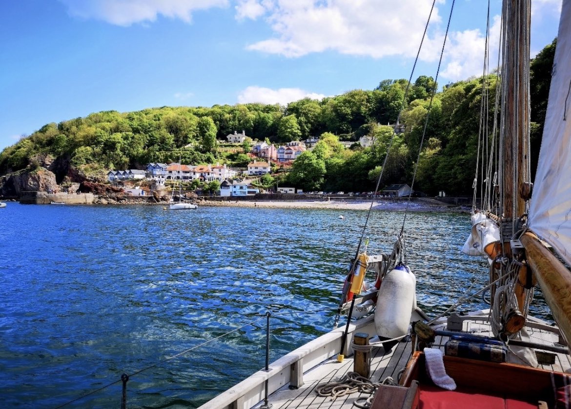 The bank holiday weekend is on its way which means an extra day to explore the beautiful #englishriviera coastline! From walking to boating, there’s a wonderful world of wonders to discover! 
From £250 per night per room including breakfast! 🌊 #bankholiday 
Get booking!