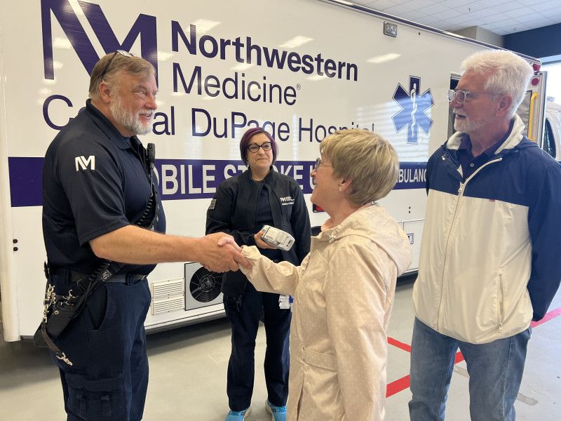 After a stroke, Karen Blinstrup walked out of the hospital with no assistance thanks to the @NorthwesternMed Mobile Stroke Unit. This 'ER on wheels' treats stroke patients 30 minutes faster than traditional transport. #stroke PRESS RELEASE: buff.ly/3K3cgwa.