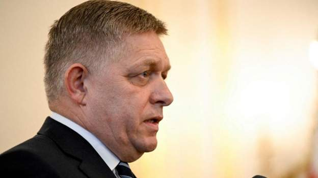 Breaking: Slovak Prime Minister Robert Fico has been shot, according to local media reports. The PM was shot in front of a building in the central Slovak town of Handlova, where a government meeting had been held. bbc.com/news/live/worl…