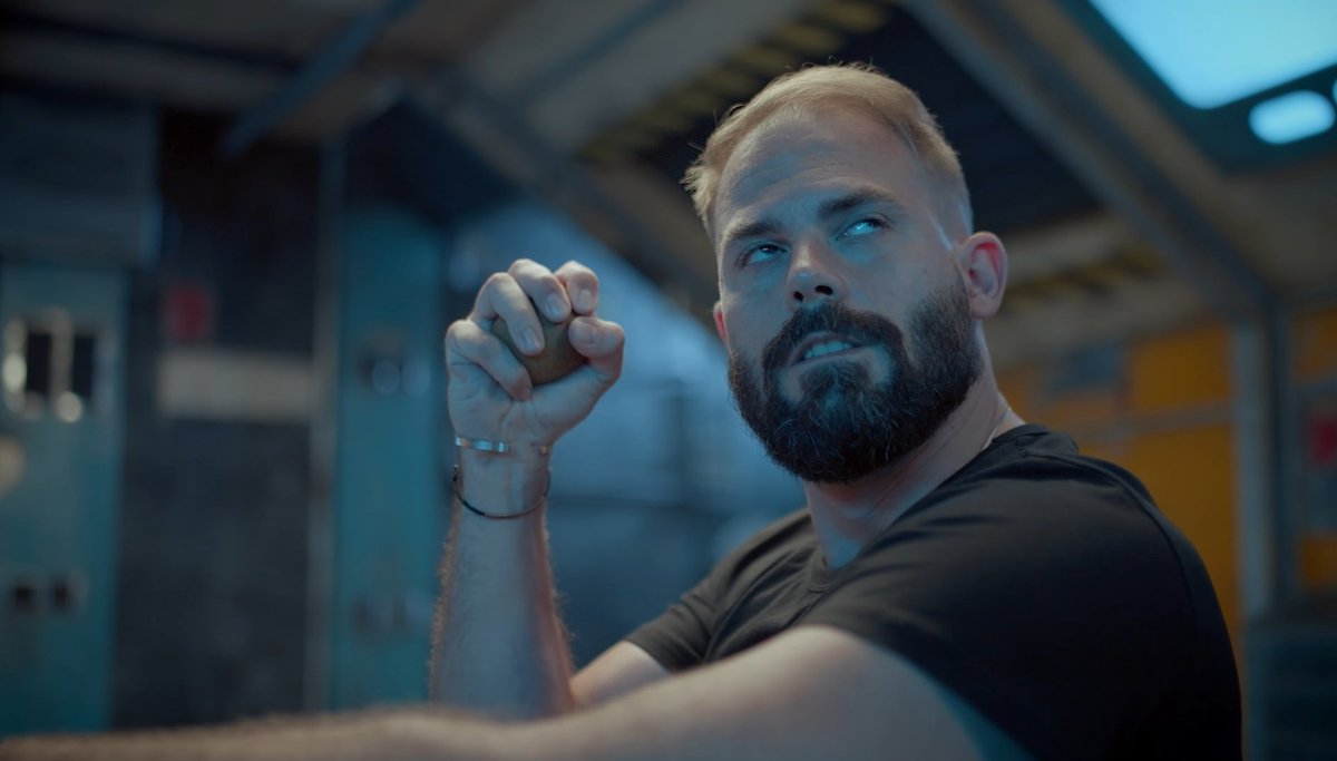 MemesusVI's tweet photo. Un avis sur Rebel Moon que l'on partage globalement ici, n'hésitez pas à aller voir la vidéo du Nexus, en souvenir de ce kiwi lui aussi parti trop tôt, comme nos espoirs en voyant le début du deuxième film https://t.co/FzA3acnXJi