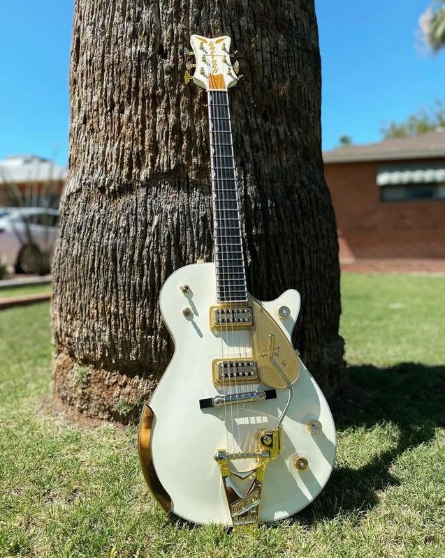 Beautiful day in more than one way. #Makemusic with #Gretsch📷: loungingguitars IG