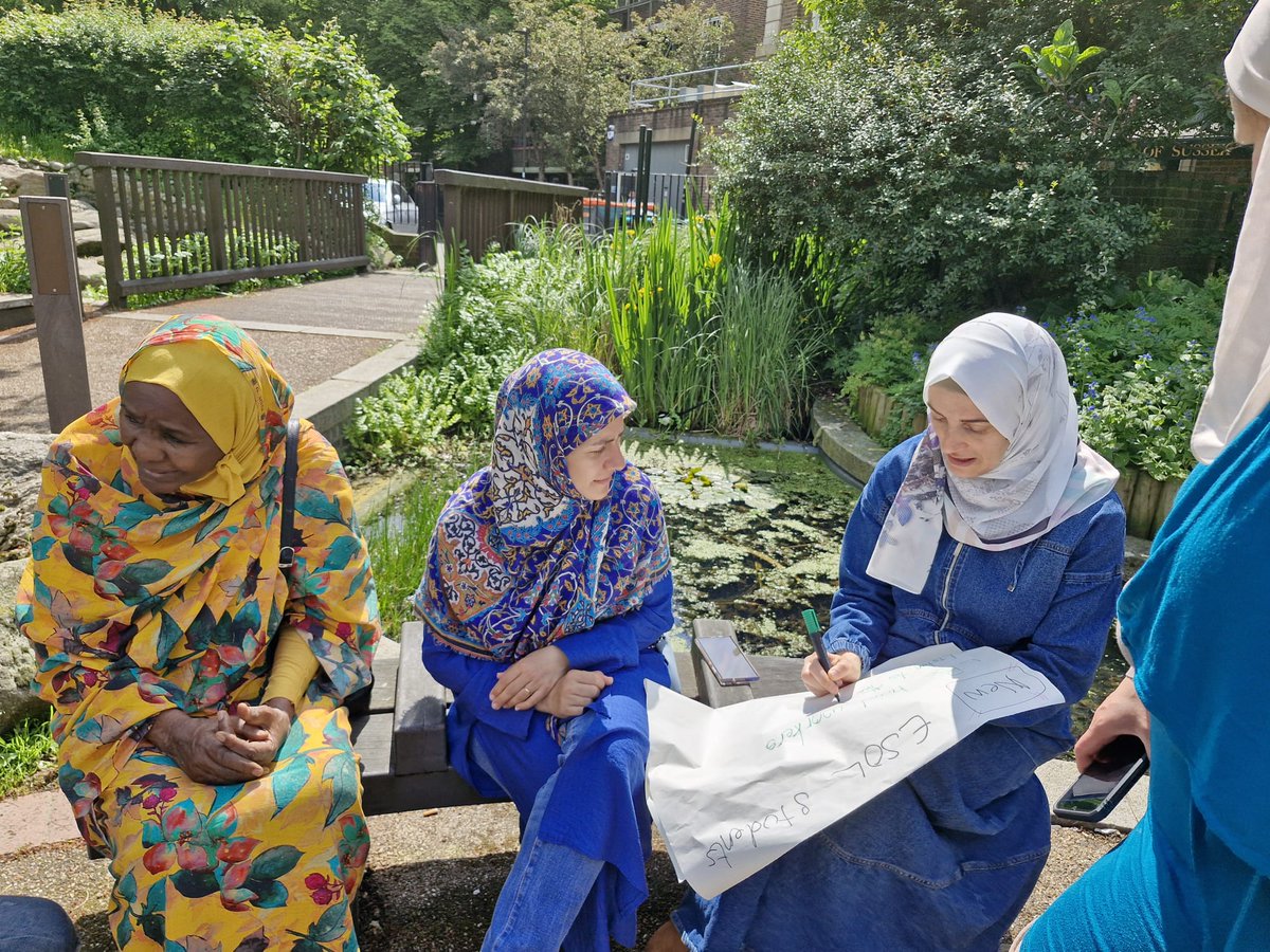LearnUnlimited's tweet photo. Great to be a part of the excitingly busy #LoveESOL day @WaterlooAction - great weather meant we were more than happy to join the activities in the overflow space in the park! @EFALondon https://t.co/4GxVc74FKU
