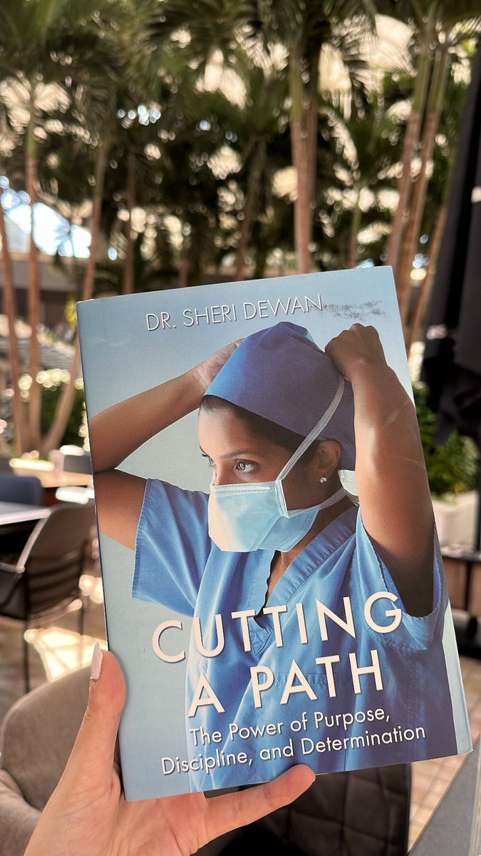 Christie Dib (@christiedib01) on Twitter photo All the way from 🇺🇸 to 🇱🇧
Finally got my hands on this gem!🔪🧠💪
One of my all time role models <a href="/drsheridewan/">Dr. Sheri Dewan</a> All the way from 🇺🇸 to 🇱🇧
Finally got my hands on this gem!🔪🧠💪
One of my all time role models <a href="/drsheridewan/">Dr. Sheri Dewan</a>