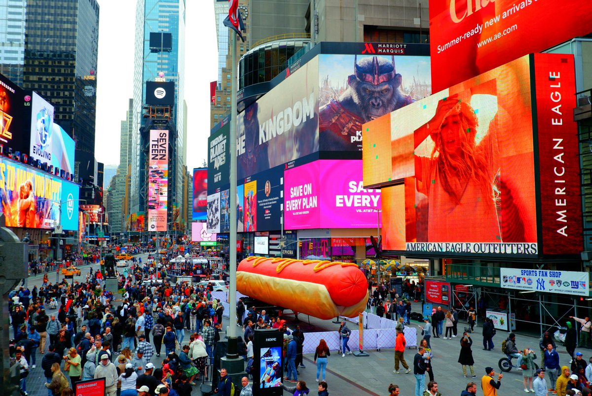 NewYork.nl tweet media