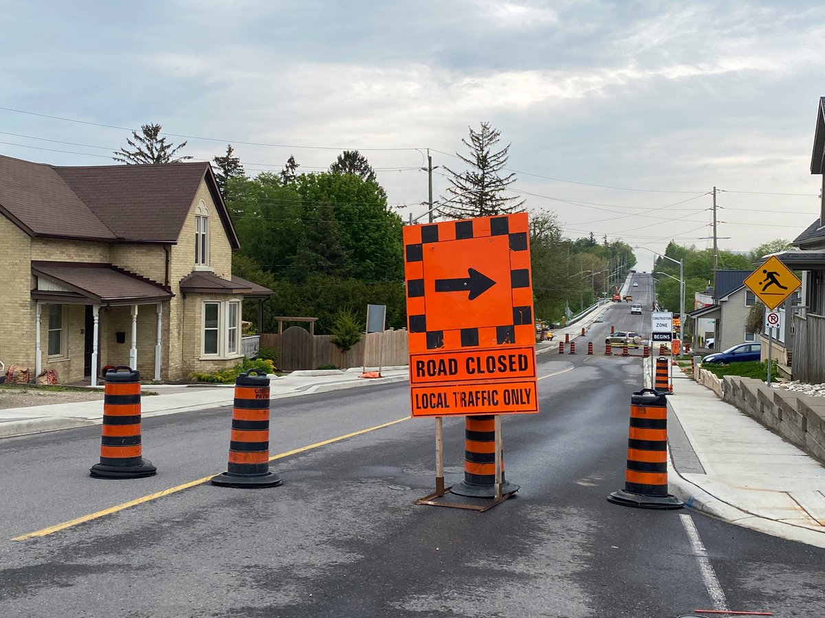 #ICYMI: Church Street East (between Duke Street and George Street) in Elmira is closed for asphalt work until Friday. Additionally, there will be a one-day closure next week. Please follow the signed detours. Details: engagewr.ca/church-street-…