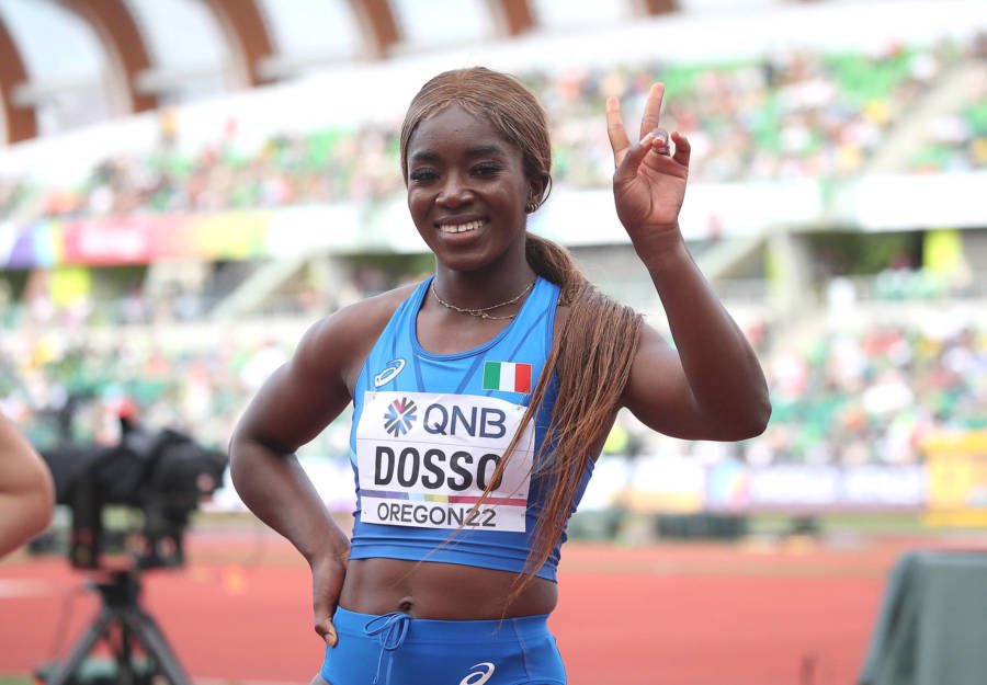 ‼️ NATIONAL RECORD ‼️ 11.12s

After her World Indoor 60m Bronze Medal, Zaynab Dosso 🇮🇹 opens her outdoor season by breaking her own Italian 100m Record as she clocks 11.12s (1.4) at the Meeting Citta Di Savona

Yet another Italian National Record