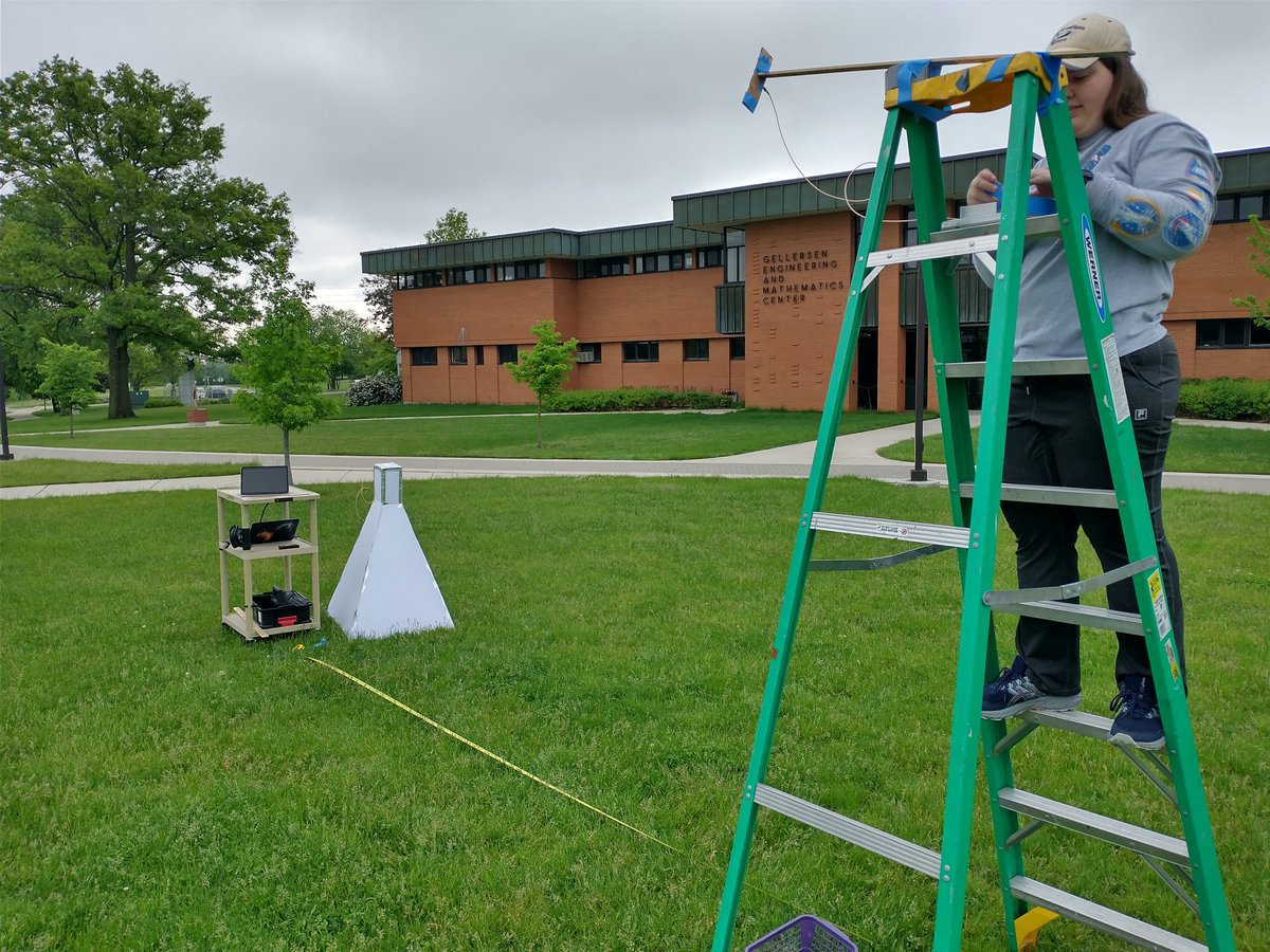 Horn radiation pattern measurements at the antenna range today.  Hydrogen line astronomy project.