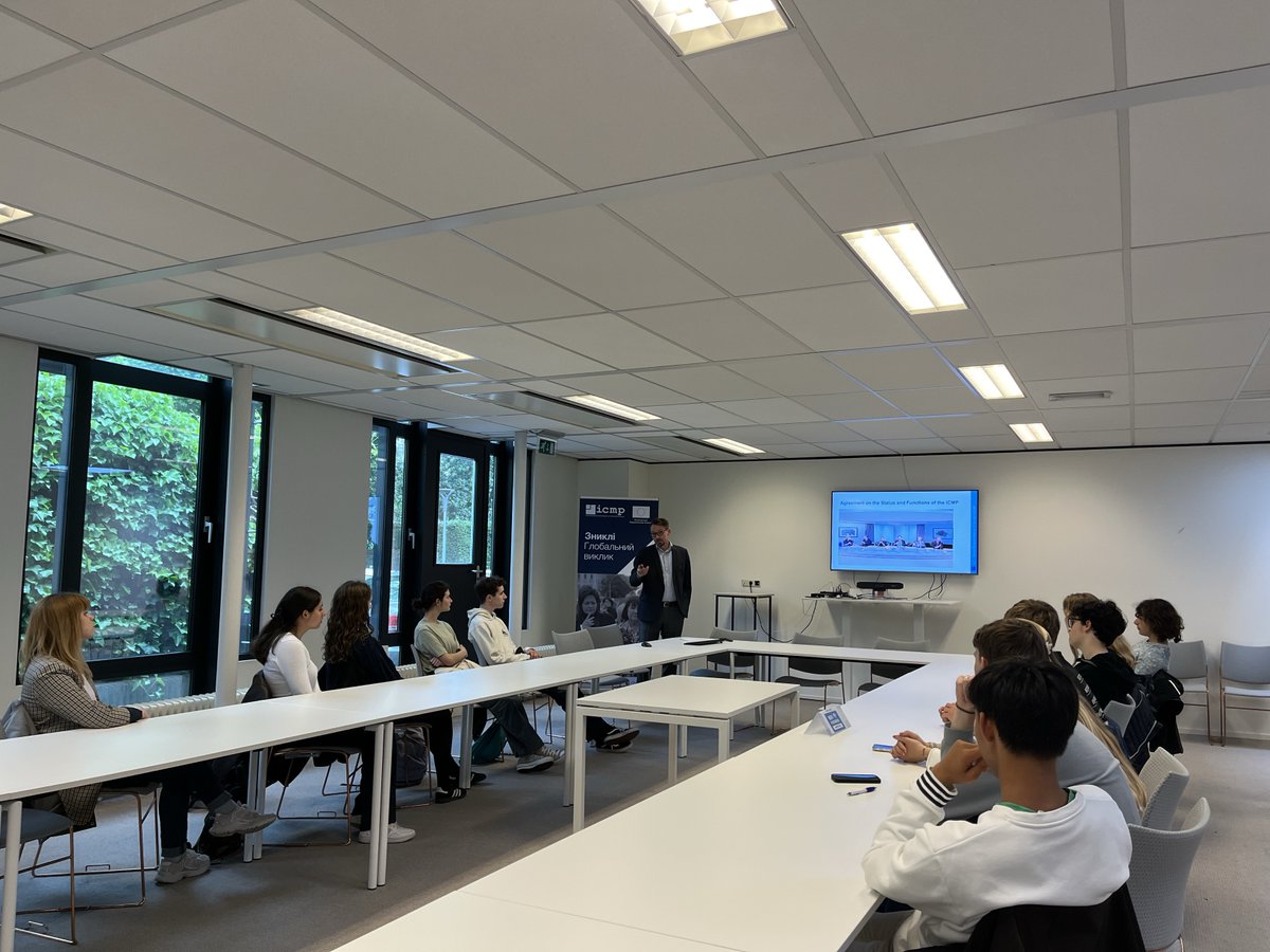 Students from the German International School in The Hague visited #ICMP HQ today to learn about ICMP’s work & the global issue of #missingpersons. The students were briefed on the obligations of states to account for missing persons & the legislative frameworks needed for