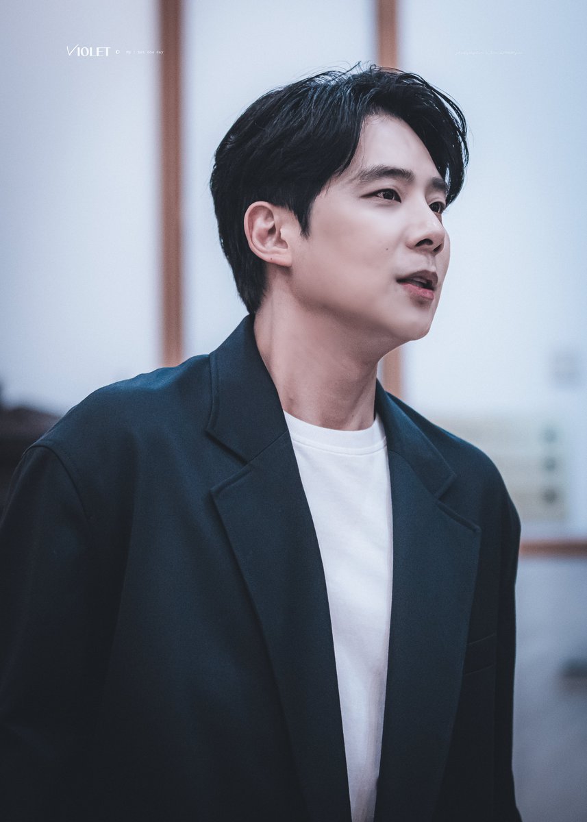 2024/05/03 : 정동화의 레드카펫 퇴근
#송원근