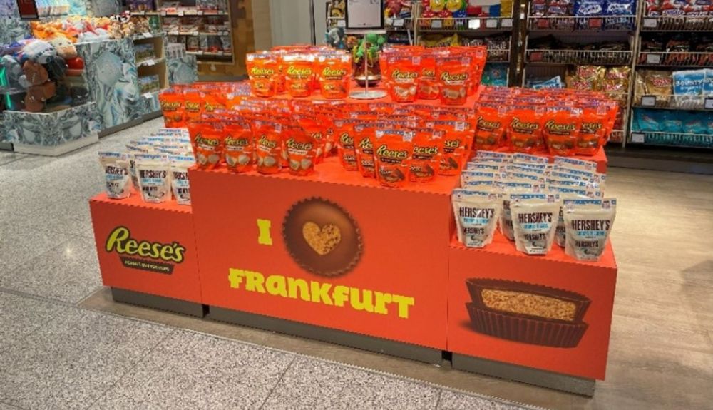 Hershey celebrates ‘I Love Reese’s Day’ with colourful airport activations: The Hershey Company is preparing to celebrate ‘I Love Reese’s Day’ (18 May) with a suite of brand-led activations designed to showcase its extensive portfolio. The day began in… dlvr.it/T6wMZh