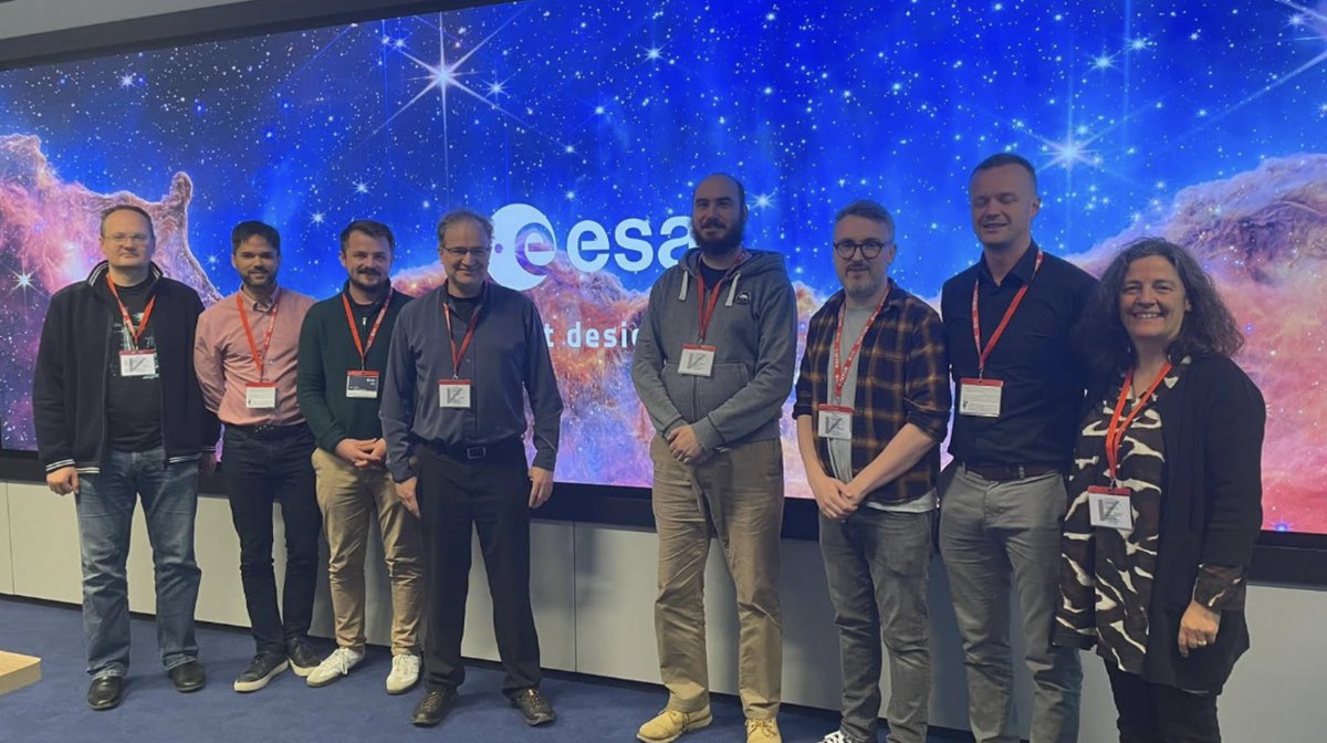 💫Huge congratulations to the UCD-led COMCUBE-S team on winning the European Space Agency @esa CubeSat Swarm challenge! 🛰️Following ESA's call for ideas on breakthrough mission concepts, the @ucddublin team led by Dr David Murphy @UCD_physics @UCD_Cspace, in collaboration with