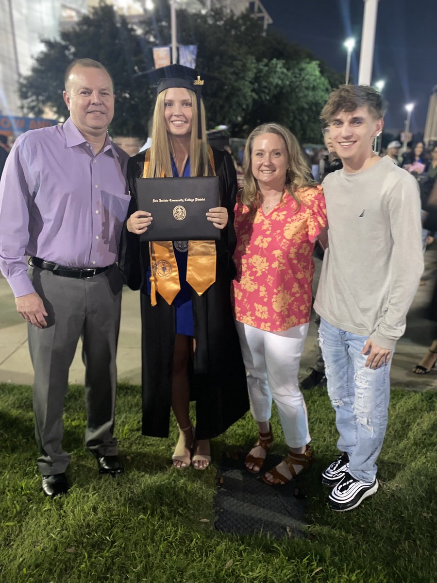 Bryan Parker tweet media