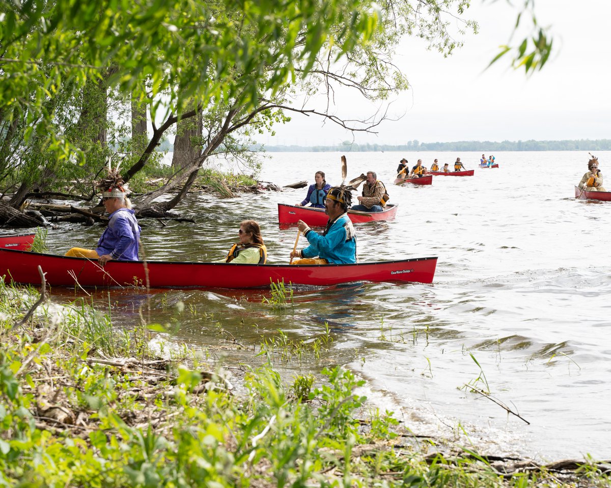 📍 Join The Mohawks of the Bay of Quinte for the 240th Mohawk Landing Celebration this Sunday, May 19 at Landing Park (353 Bayshore Road).

The Mohawks, originally from Tiononderoge, were British allies during colonial wars and were relocated to Lachine, Quebec in 1777. 

(1/2)