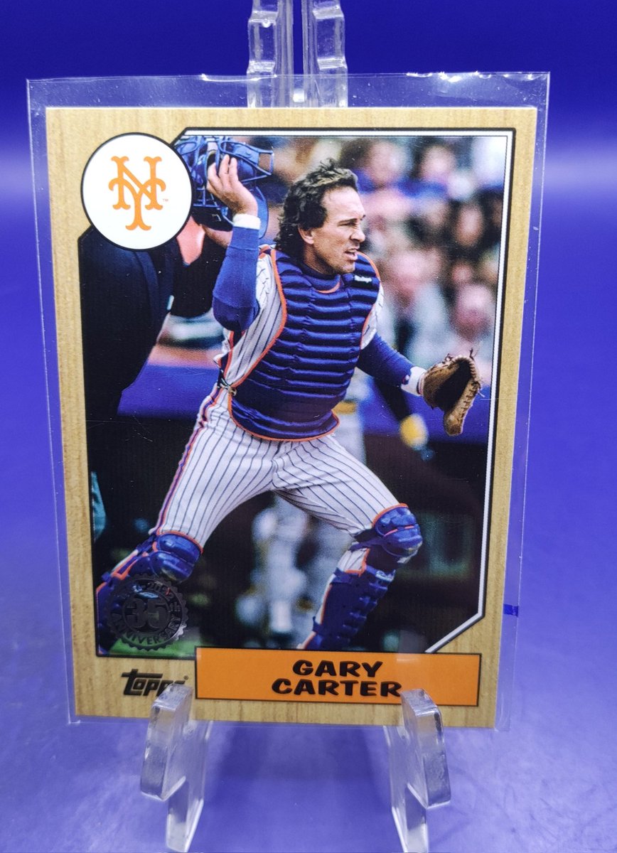 Gary Carter

#WackyWednesday 
Starting bid $.25 
No PENNY bids

Take at any time for $1
Add to your #WackyStack

#thehobbyfamily
#whodoyoucollect
