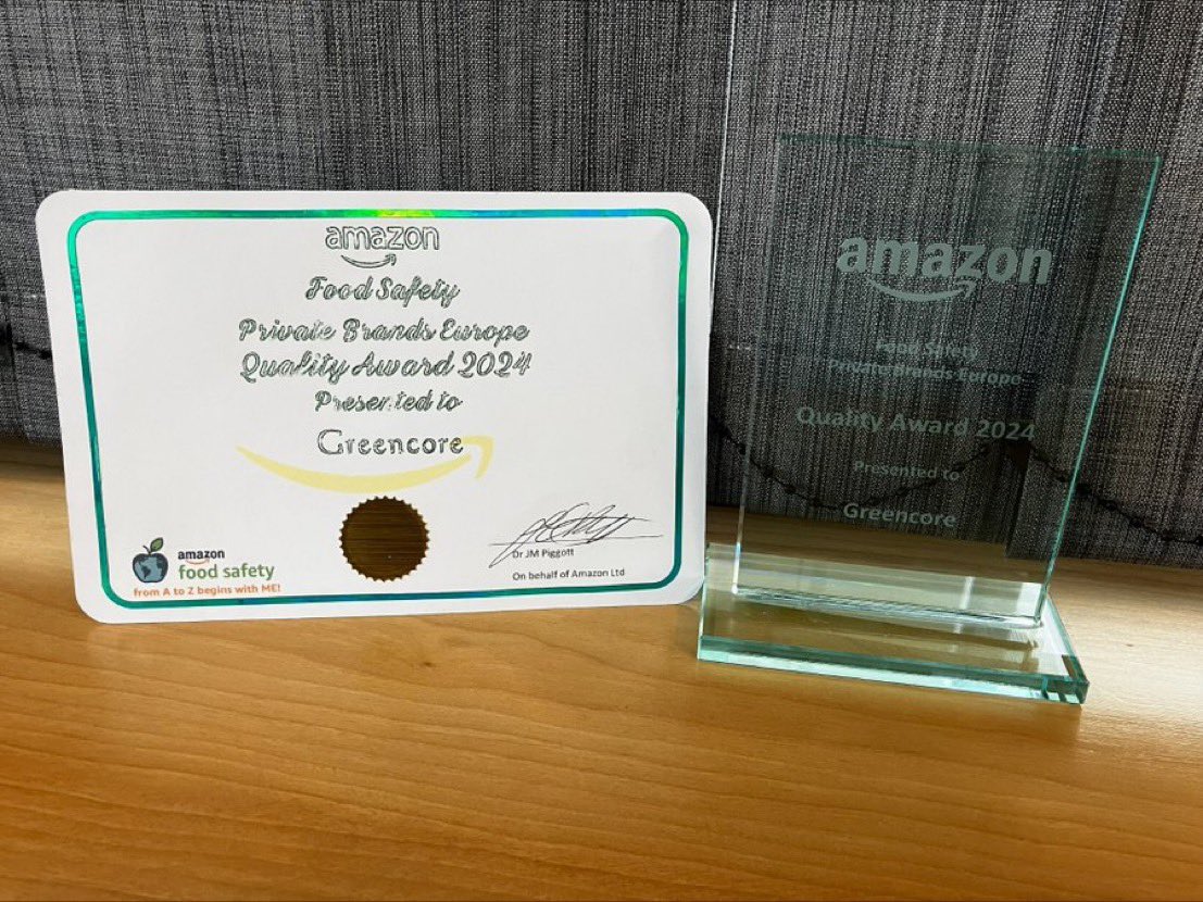 We're thrilled to be awarded a Food Safety Award at a the recent Amazon Technical Conference. Sati Choda, Site Technical Controller at our Heathrow site accepted the award on behalf of Greencore. #greatfood #makingeverydaytastebetter