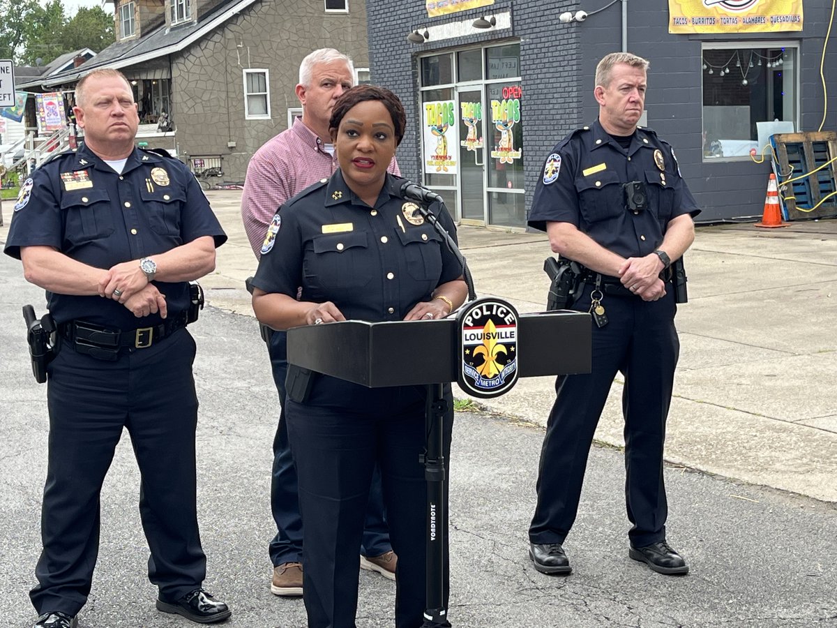 TEEN SHOT BY OFFICER | LMPD Chief Jacquelyn Gwinn-Villaroel made a statement after an officer shot a 17-year-old Tuesday during a homicide investigation. Read more: whas11.com/article/news/l…